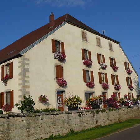 Le P'Tit Bonheur Bed and Breakfast Chilly-sur-Salins Exterior foto