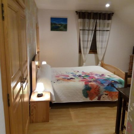 Le P'Tit Bonheur Bed and Breakfast Chilly-sur-Salins Exterior foto