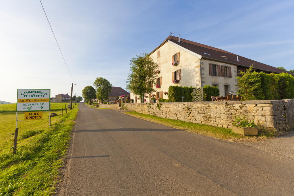 Le P'Tit Bonheur Bed and Breakfast Chilly-sur-Salins Exterior foto